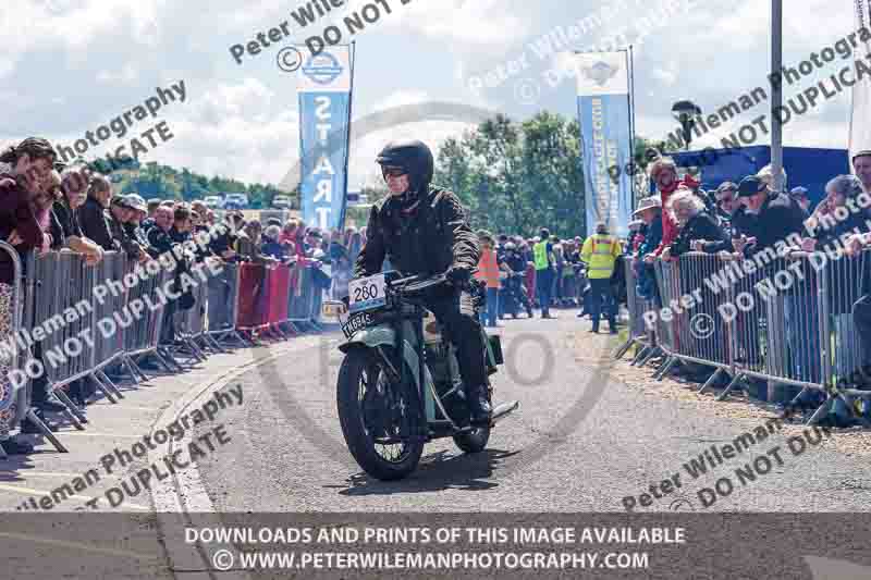 Vintage motorcycle club;eventdigitalimages;no limits trackdays;peter wileman photography;vintage motocycles;vmcc banbury run photographs